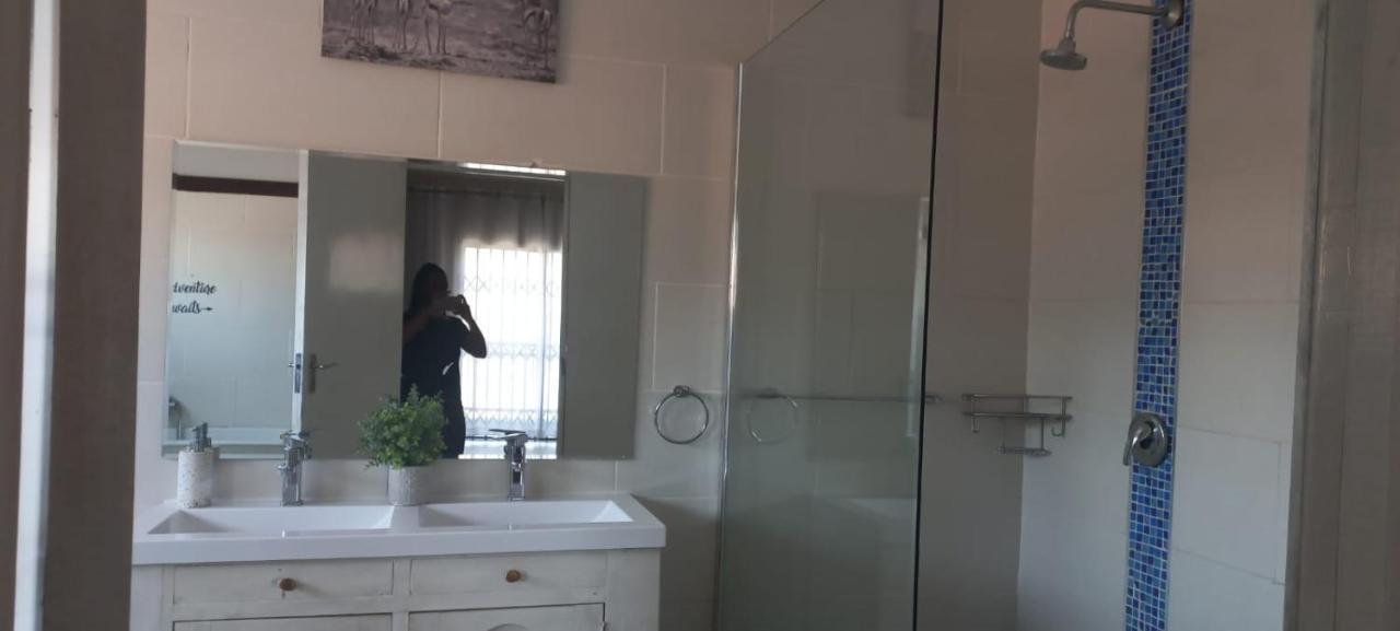 Entire 4 Bedroom House In Midrand, Johannesburg Randjesfontein Buitenkant foto